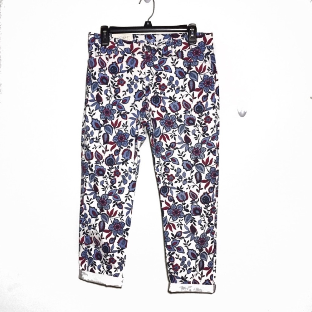 NWTs Gap Purple & White Floral Slim Capris 4
